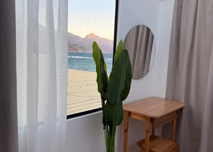 Casa Luna Beach-front Dahab